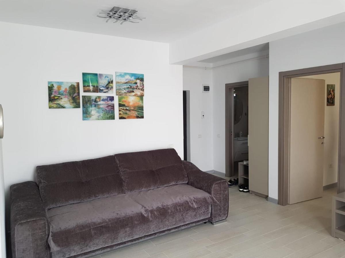 Apartament Therapy Apartment *